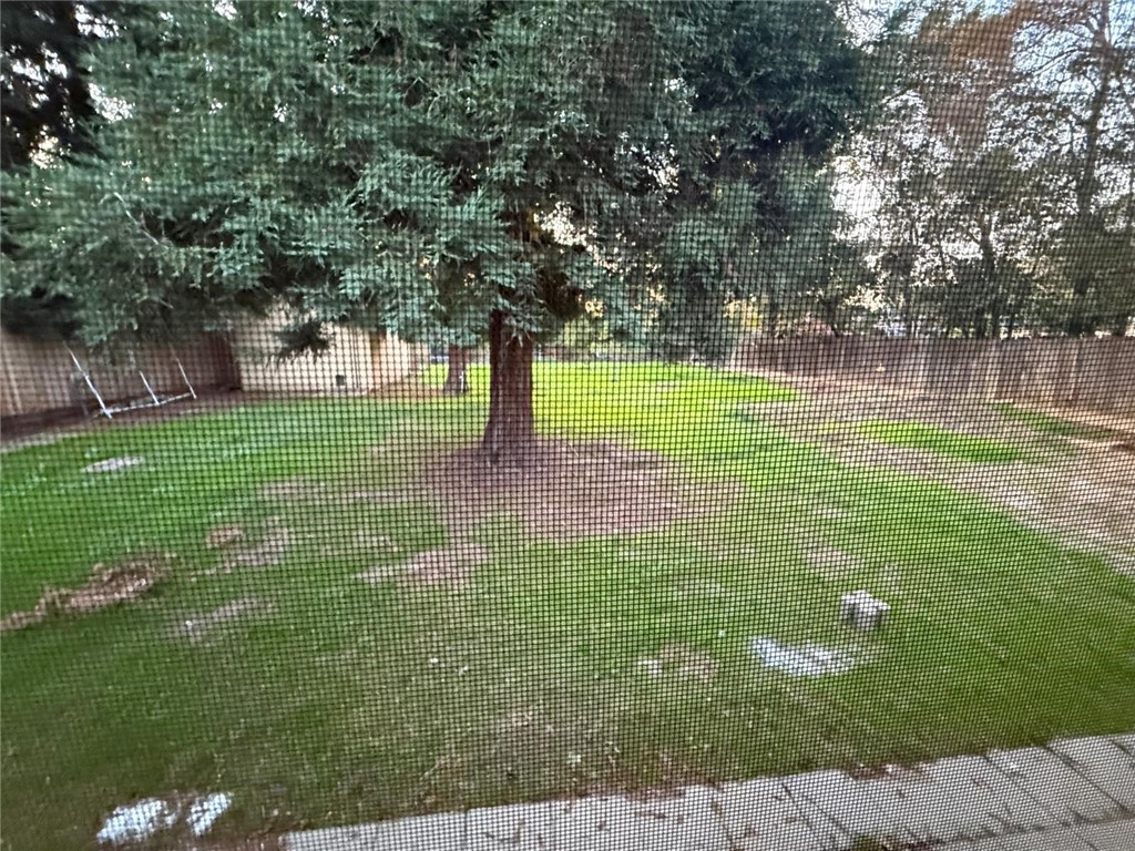 2580 Country Dr, Merced, CA 95340