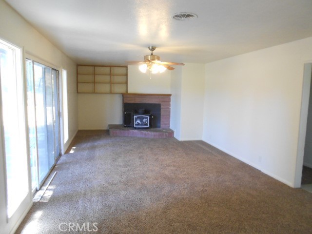 98 Sandy Ln, Merced, CA 95340