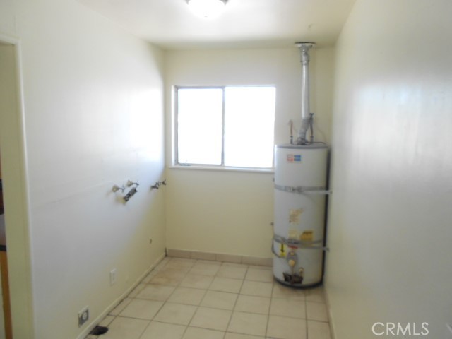 98 Sandy Ln, Merced, CA 95340
