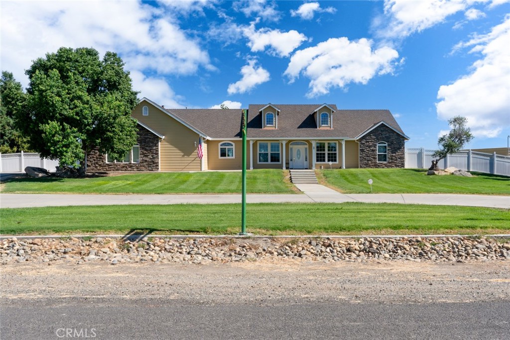 4040 E Vassar, Merced, CA 95348