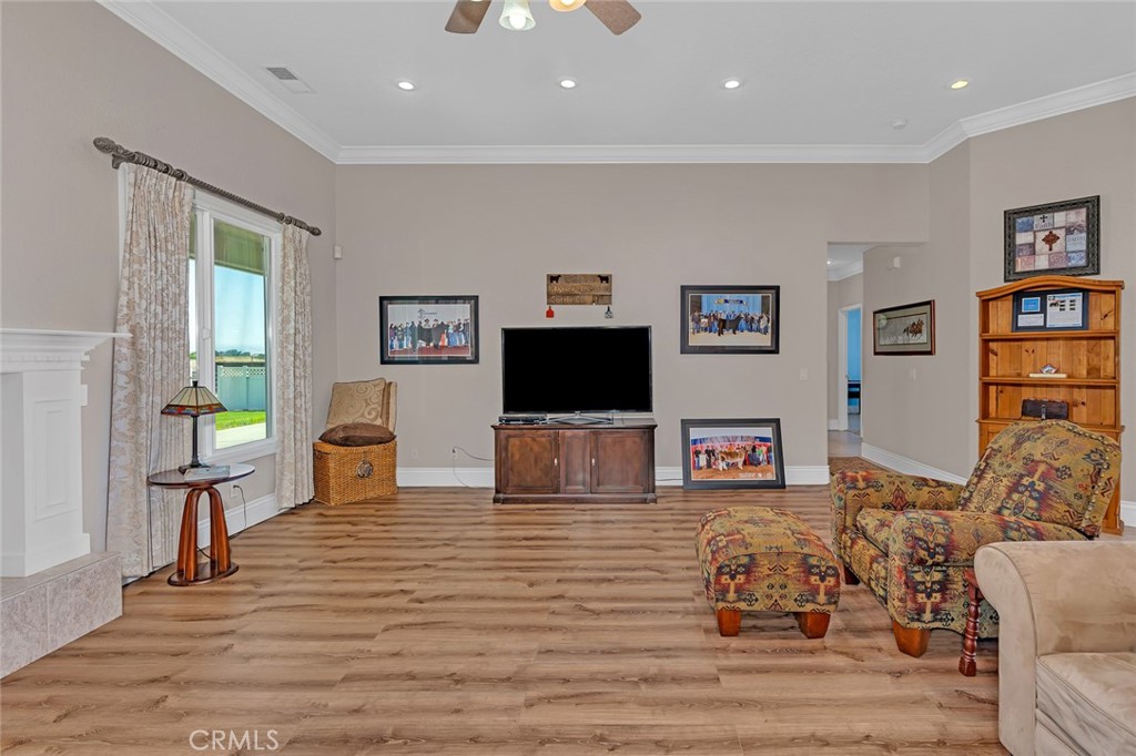 4040 E Vassar, Merced, CA 95348