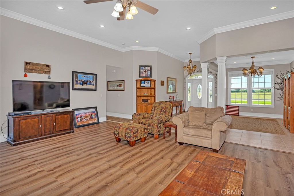 4040 E Vassar, Merced, CA 95348