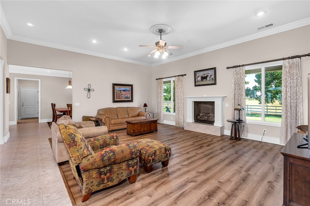 4040 E Vassar, Merced, CA 95348