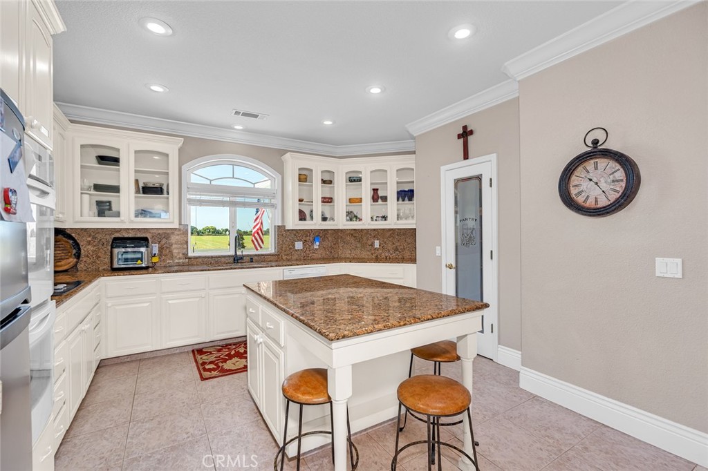 4040 E Vassar, Merced, CA 95348