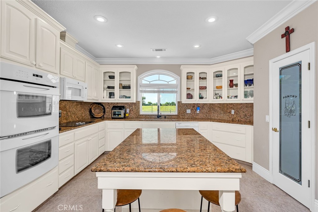 4040 E Vassar, Merced, CA 95348