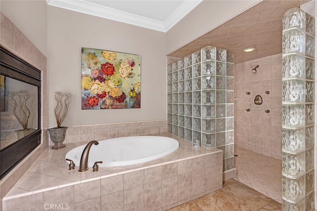 4040 E Vassar, Merced, CA 95348