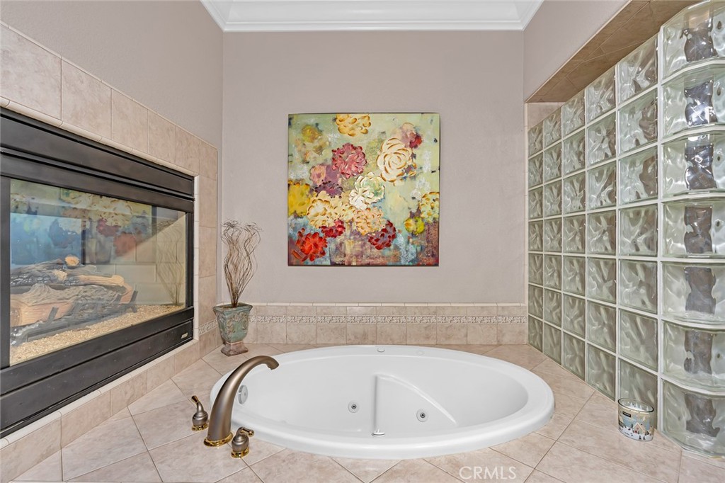 4040 E Vassar, Merced, CA 95348