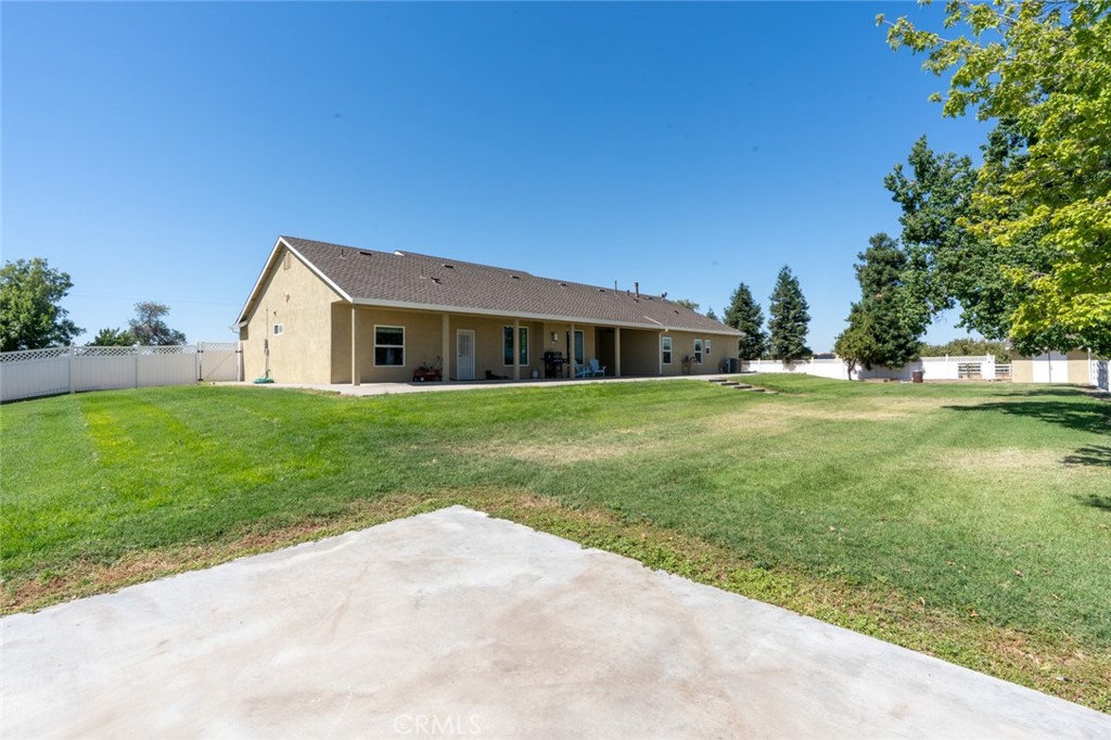 4040 E Vassar, Merced, CA 95348