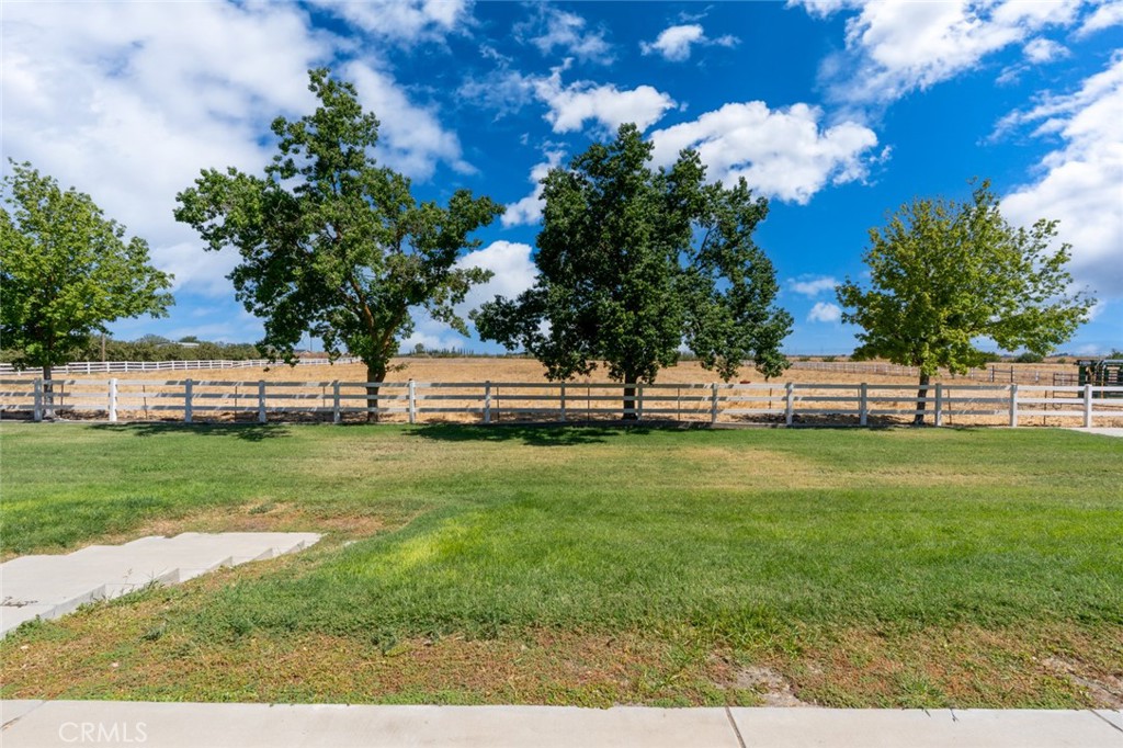 4040 E Vassar, Merced, CA 95348