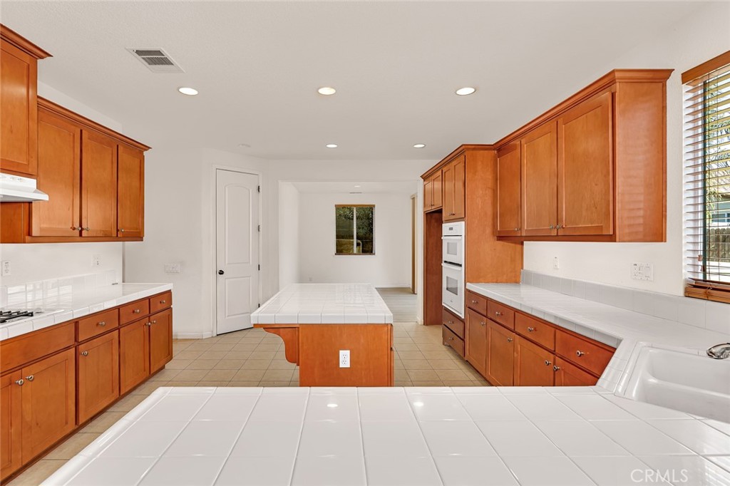 1289 Verdon Ct, Merced, CA 95348
