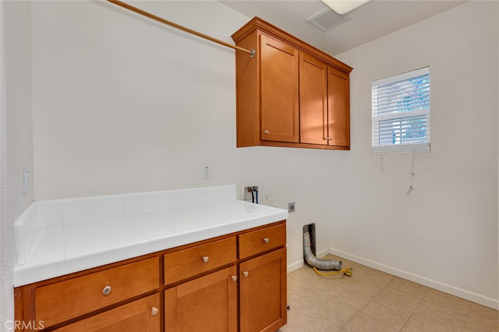 1289 Verdon Ct, Merced, CA 95348