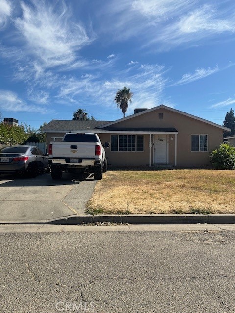 1020 W 24th St, Merced, CA 95340