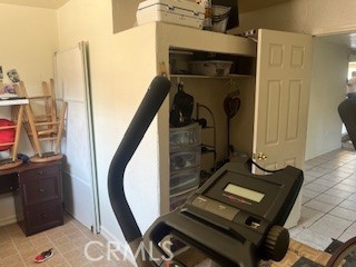 1020 W 24th St, Merced, CA 95340