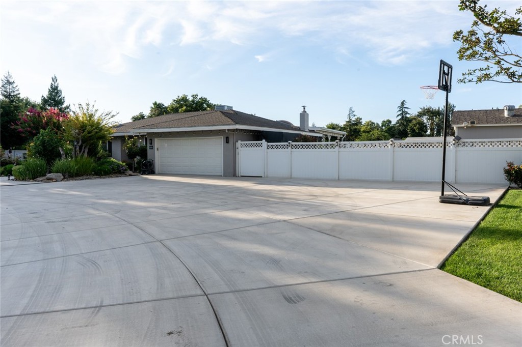 2830 Dunn Rd, Merced, CA 95340