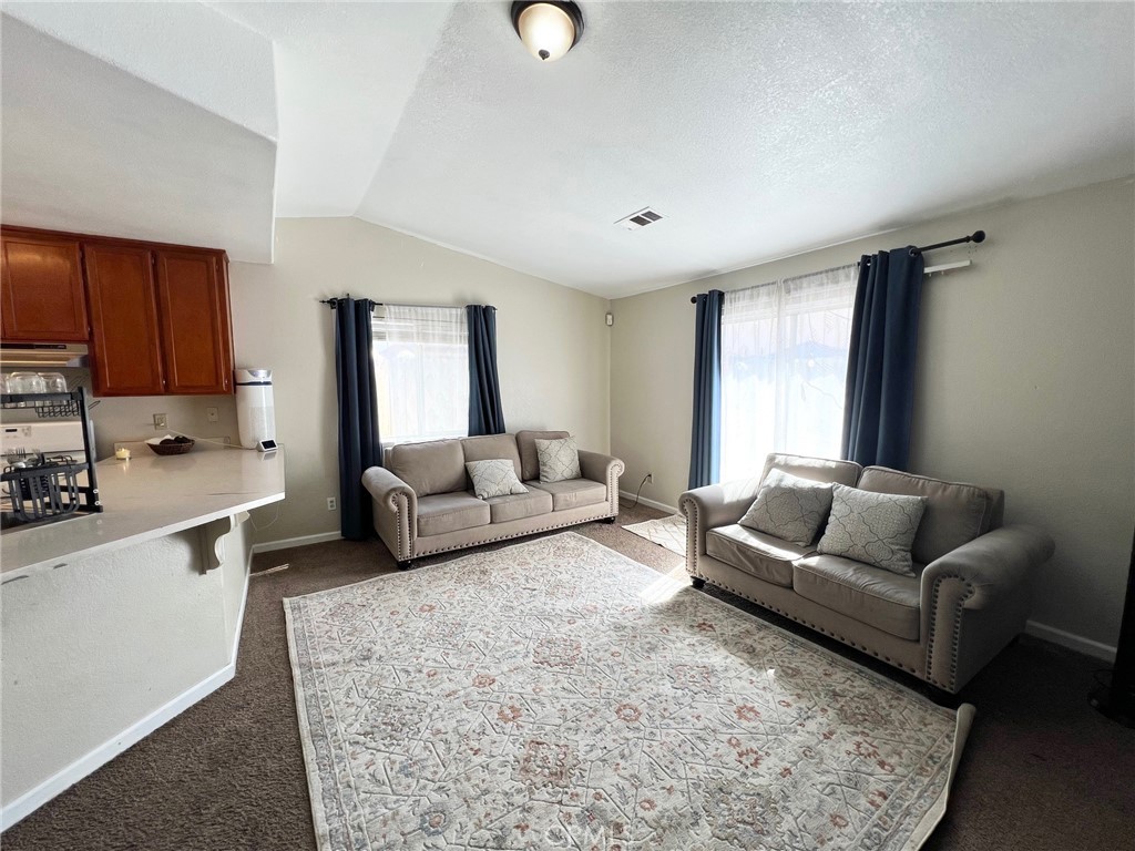 2993 Birmingham Ct, Merced, CA 95340