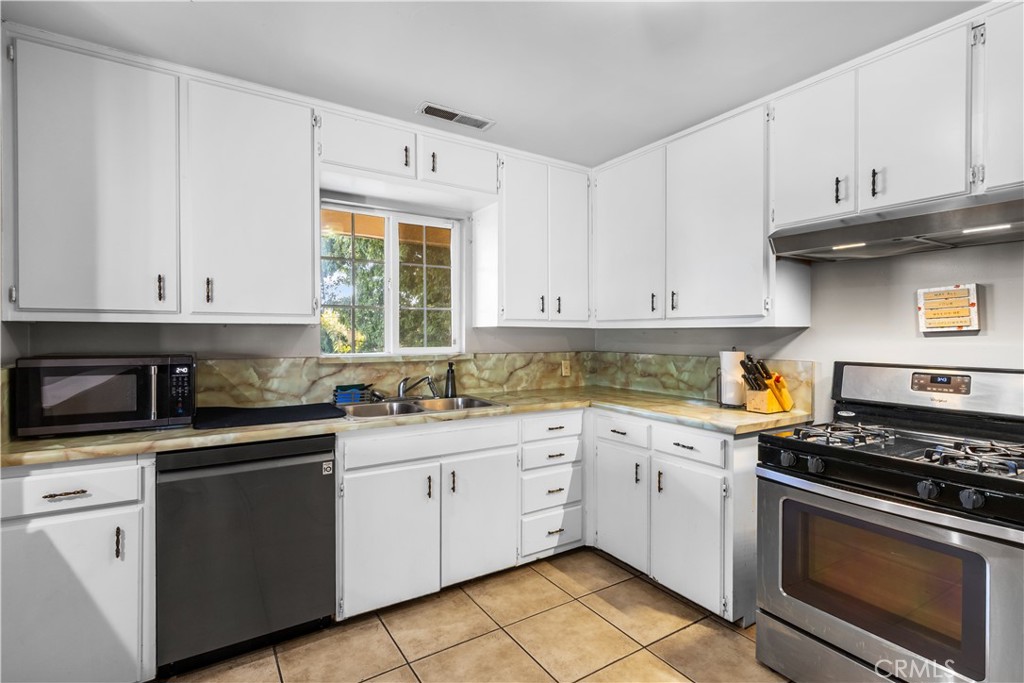 2394 Dan Ward Rd, Merced, CA 95348