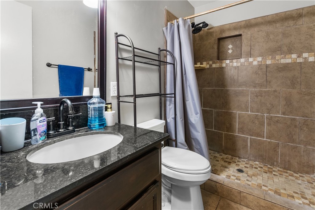 2394 Dan Ward Rd, Merced, CA 95348
