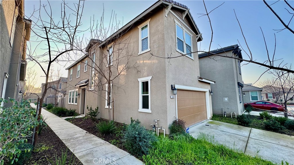 1482 Autry Way, Merced, CA 95348