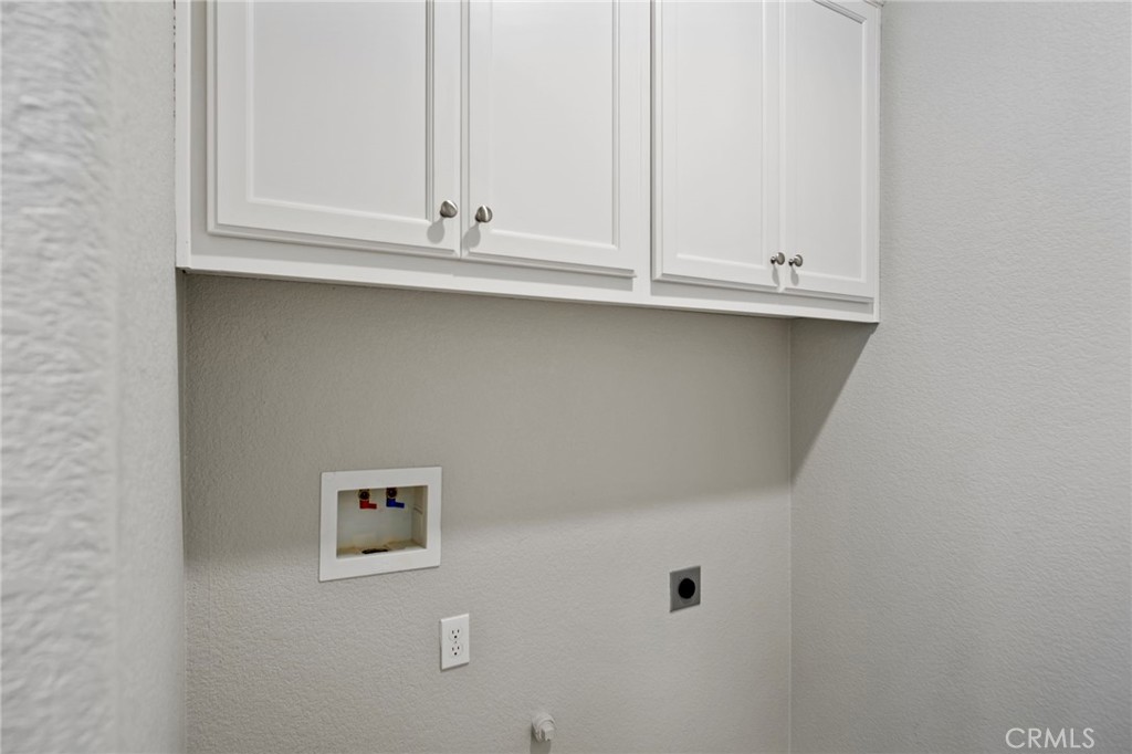 1482 Autry Way, Merced, CA 95348