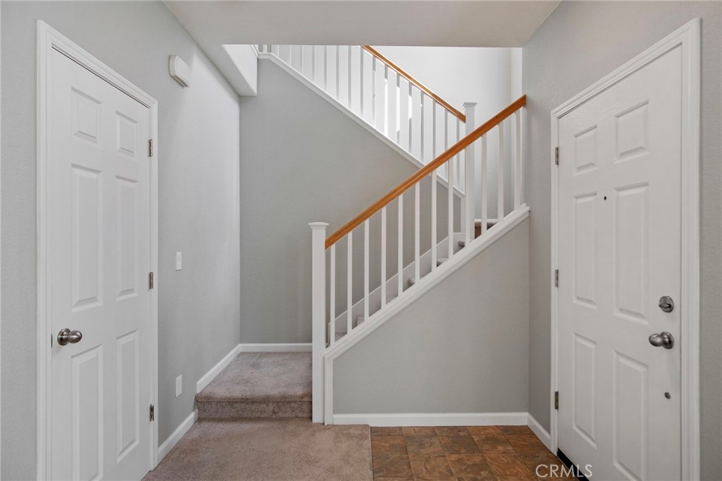 1482 Autry Way, Merced, CA 95348