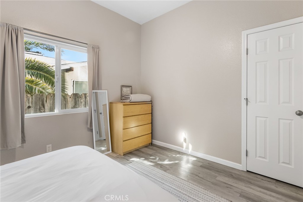 944 W 18th St, Merced, CA 95340