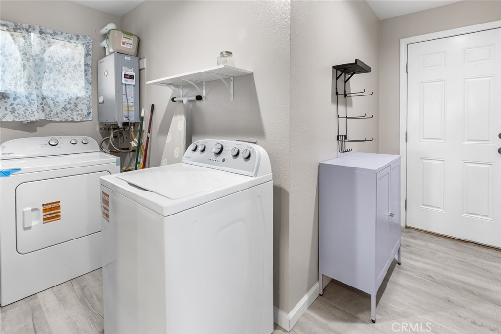 944 W 18th St, Merced, CA 95340