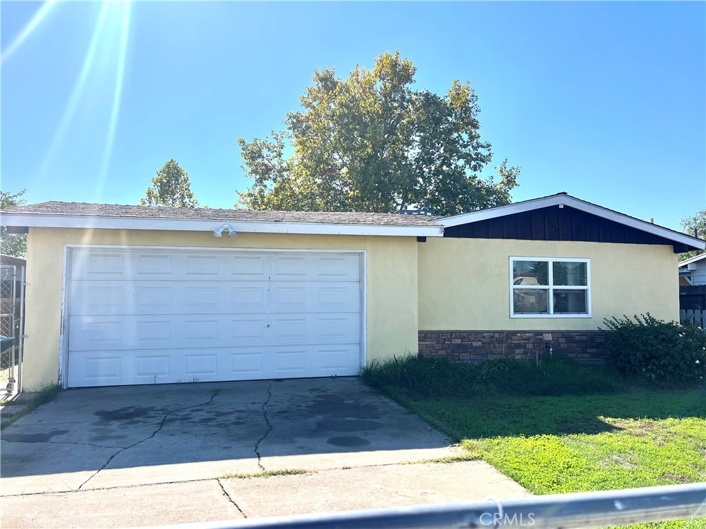 1550 Primrose Ave, Merced, CA 95340