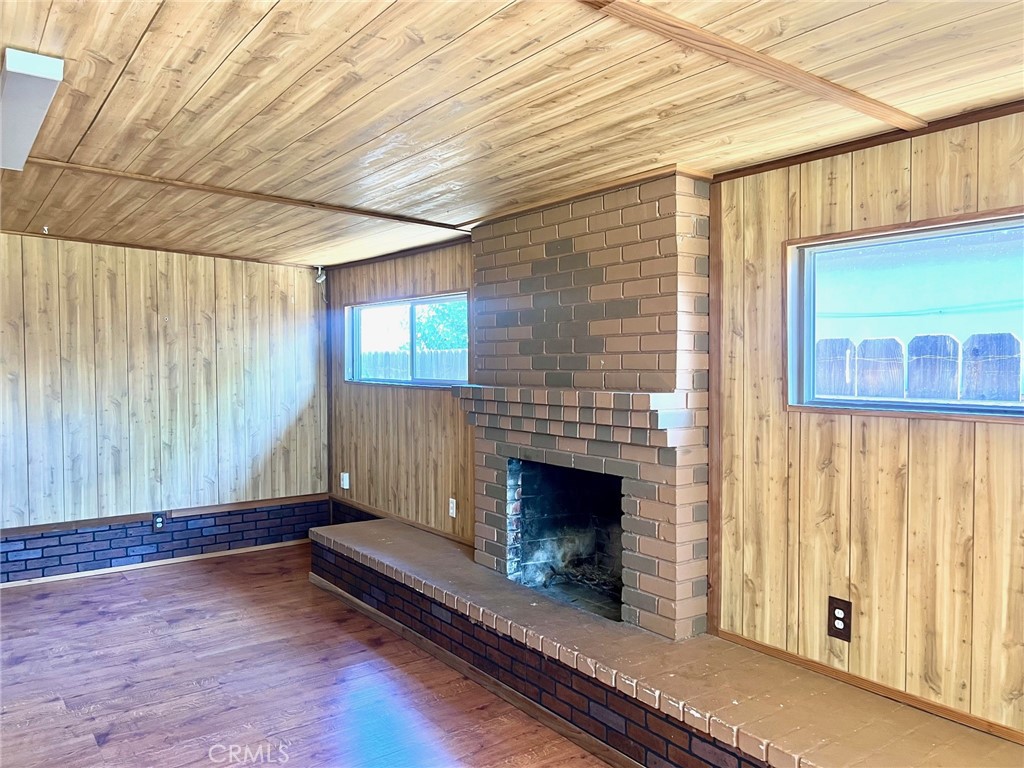 1550 Primrose Ave, Merced, CA 95340