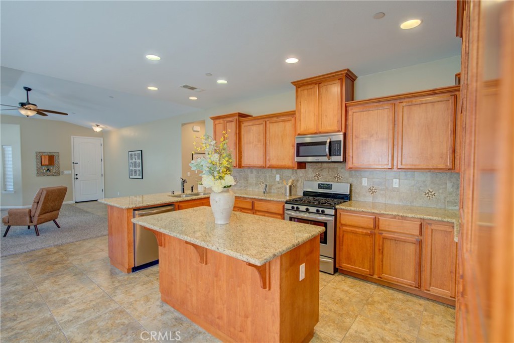 4032 Wood Creek Ct, Merced, CA 95348