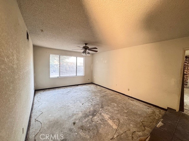 352 Terri Dr, Atwater, CA 95301