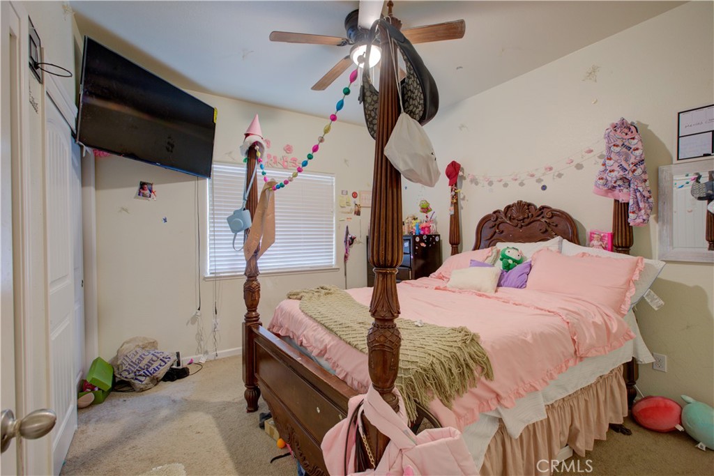 694 Marybelle Dr, Merced, CA 95348