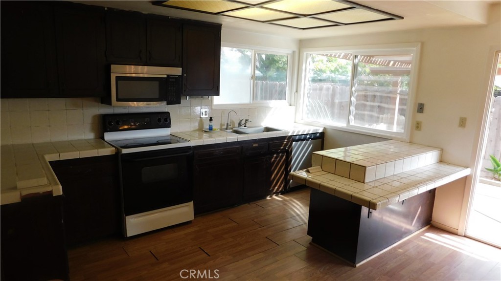 2257 E Olive, Merced, CA 95340