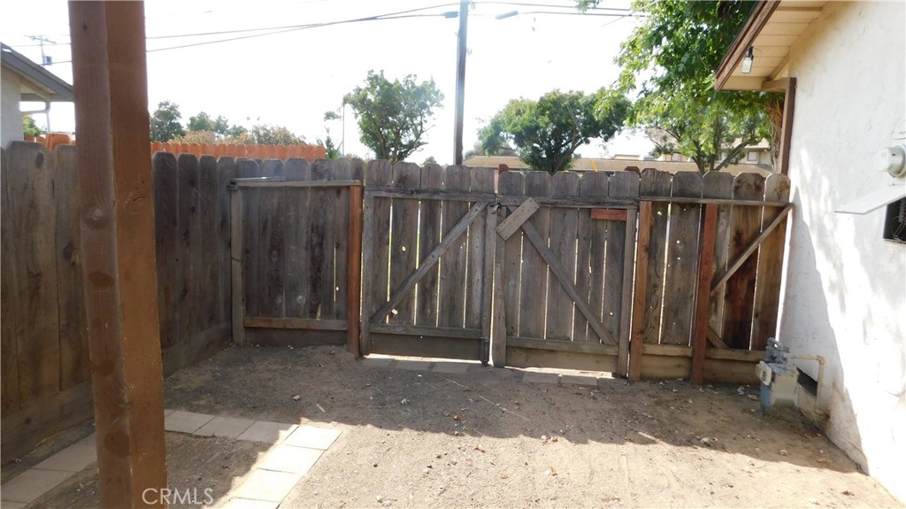 2257 E Olive, Merced, CA 95340