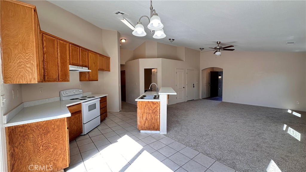 2125 W Antley, Merced, CA 95348