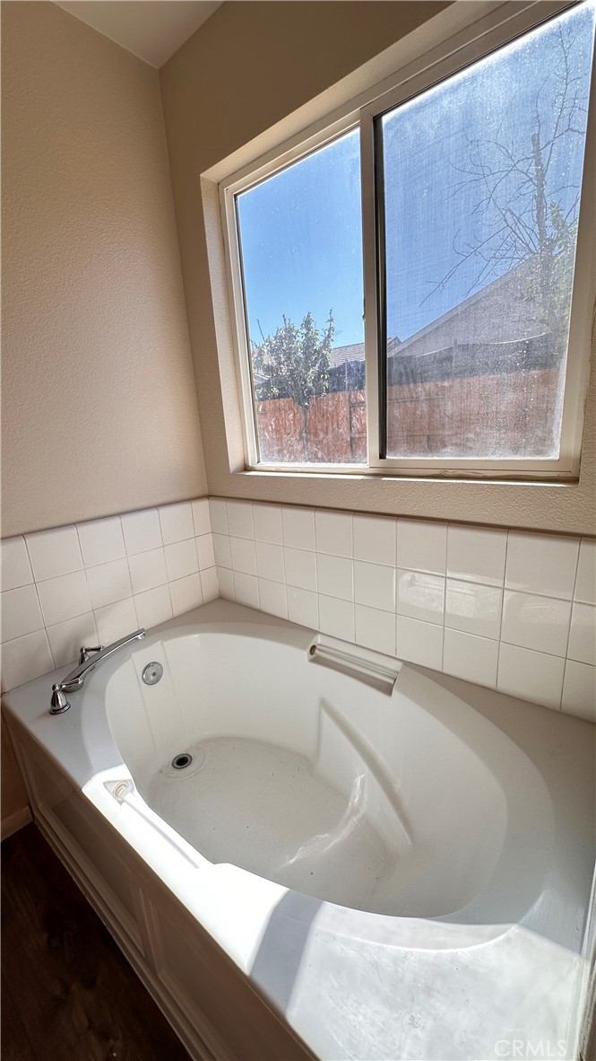 2125 W Antley, Merced, CA 95348