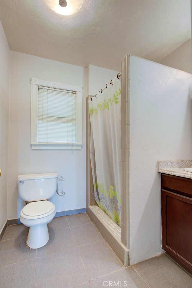 651 E 21st, Merced, CA 95340