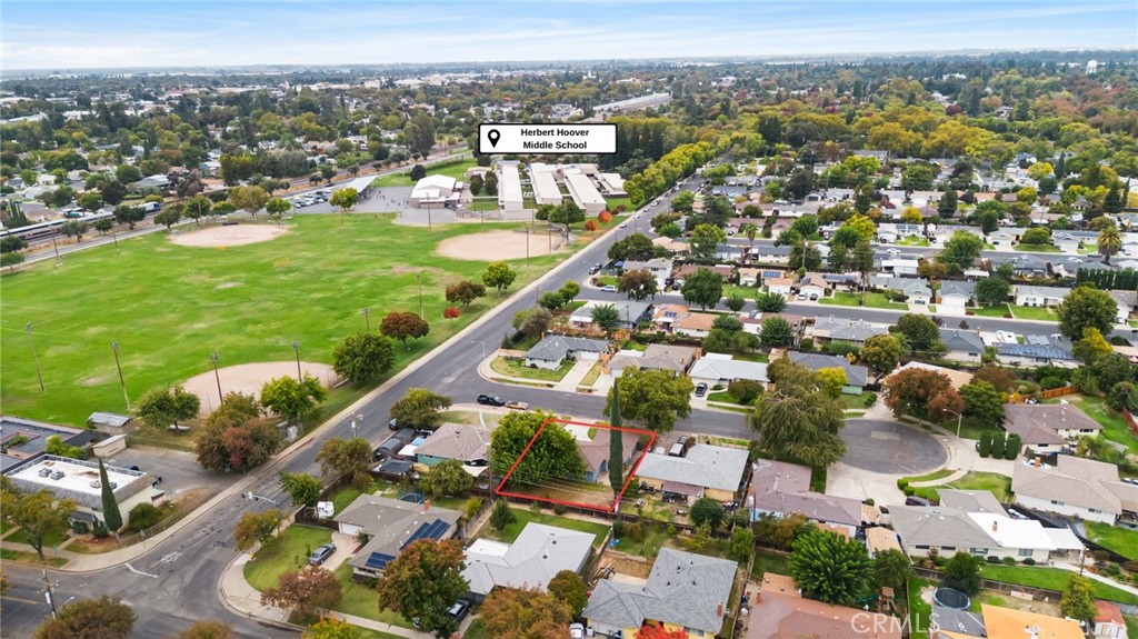 2618 Hoover Ct, Merced, CA 95340