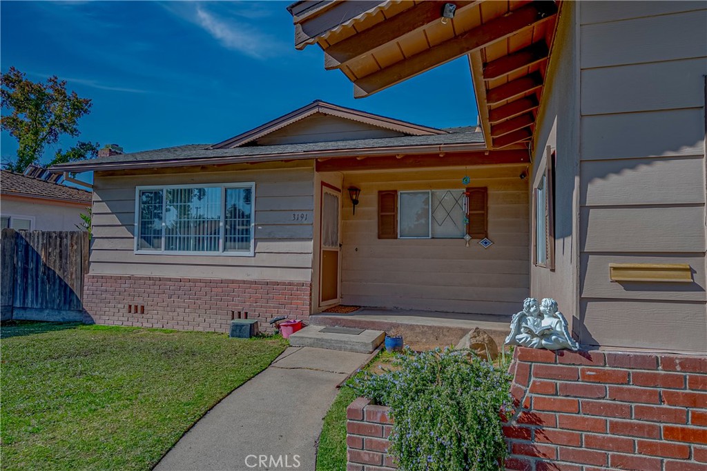 3191 El Capitan, Merced, CA 95340
