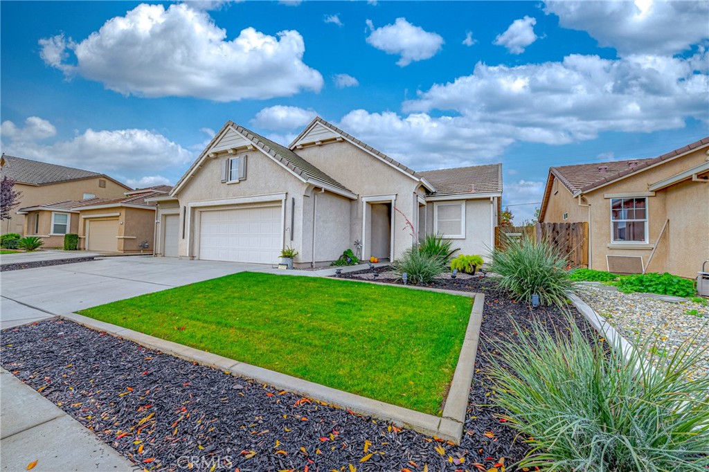 331 Carly Anne Dr, Merced, CA 95341