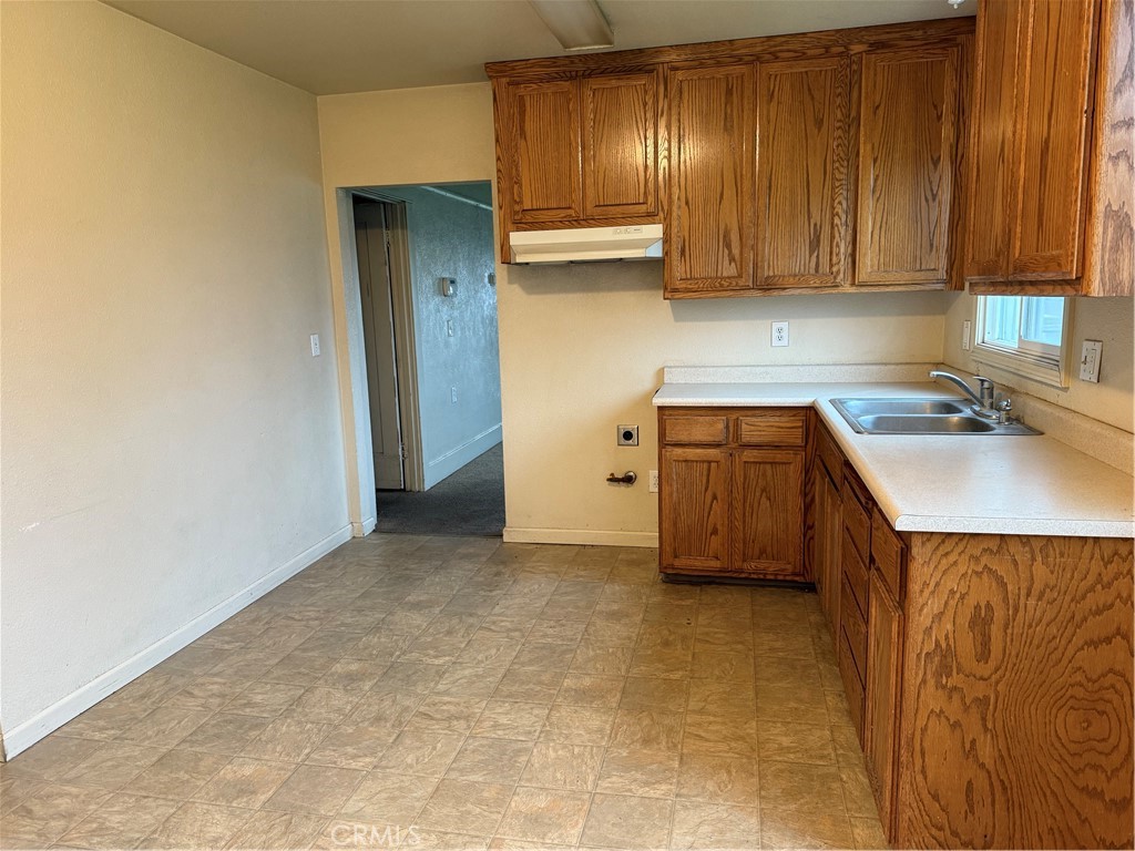 204 W 25th, Merced, CA 95340