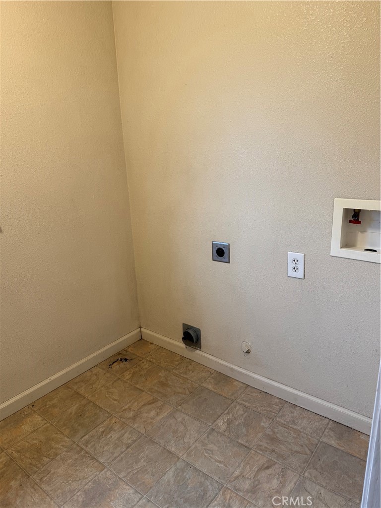 204 W 25th, Merced, CA 95340