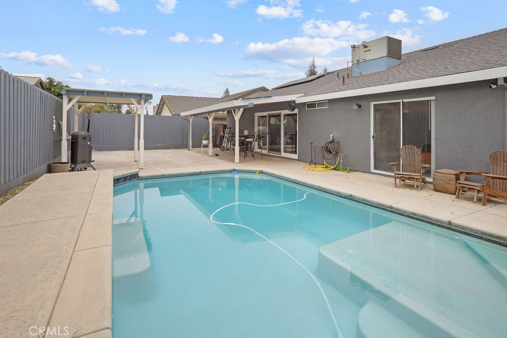 3094 Waterfall, Atwater, CA 95301