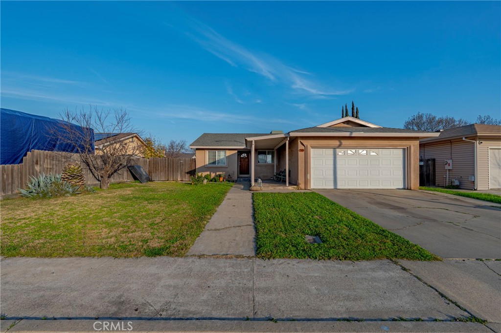 2394 Lance St, Merced, CA 95348