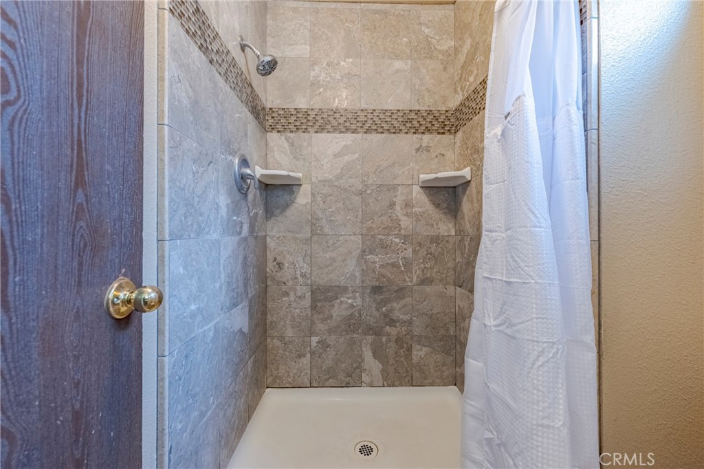 2394 Lance St, Merced, CA 95348