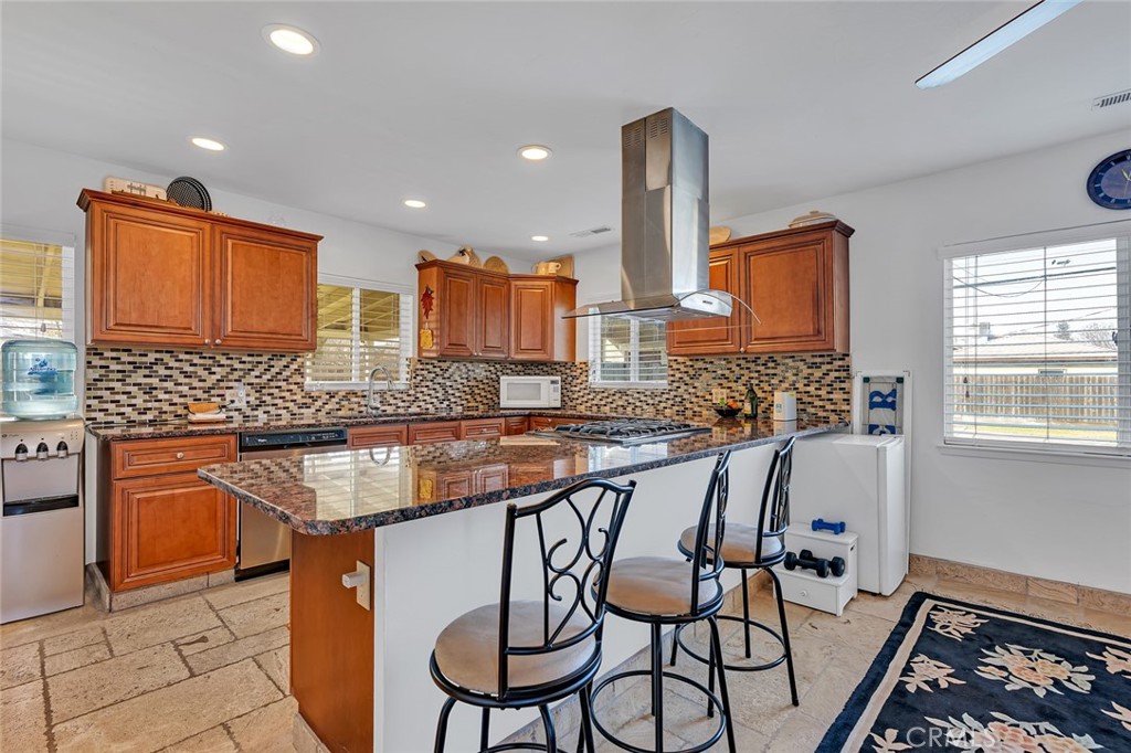 598 E 19th, Merced, CA 95340