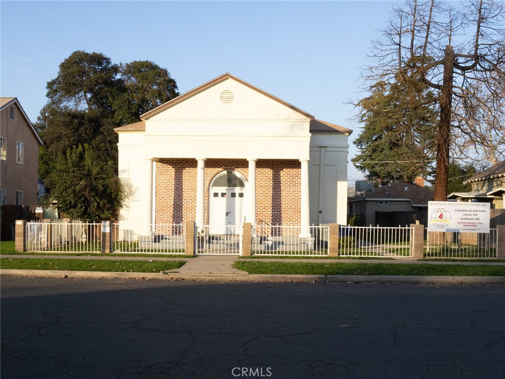 203 W 20th, Merced, CA 95340