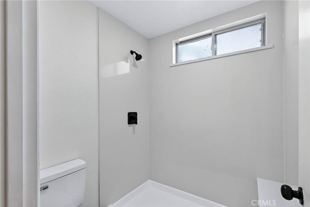 892 Amador Ct, Merced, CA 95340