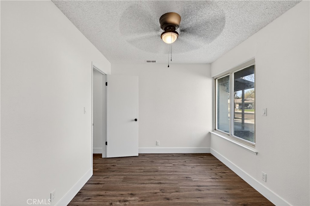 892 Amador Ct, Merced, CA 95340