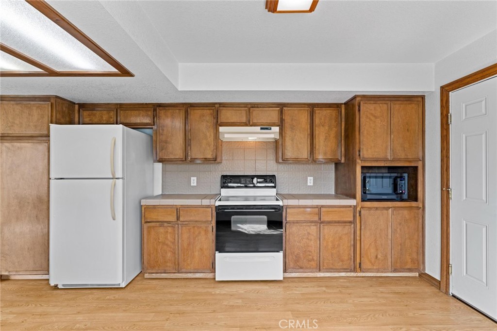 3345 W Avenue 2, Atwater, CA 95301