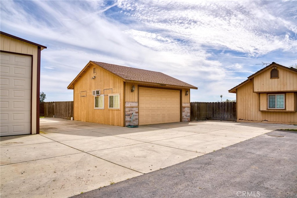 3345 W Avenue 2, Atwater, CA 95301